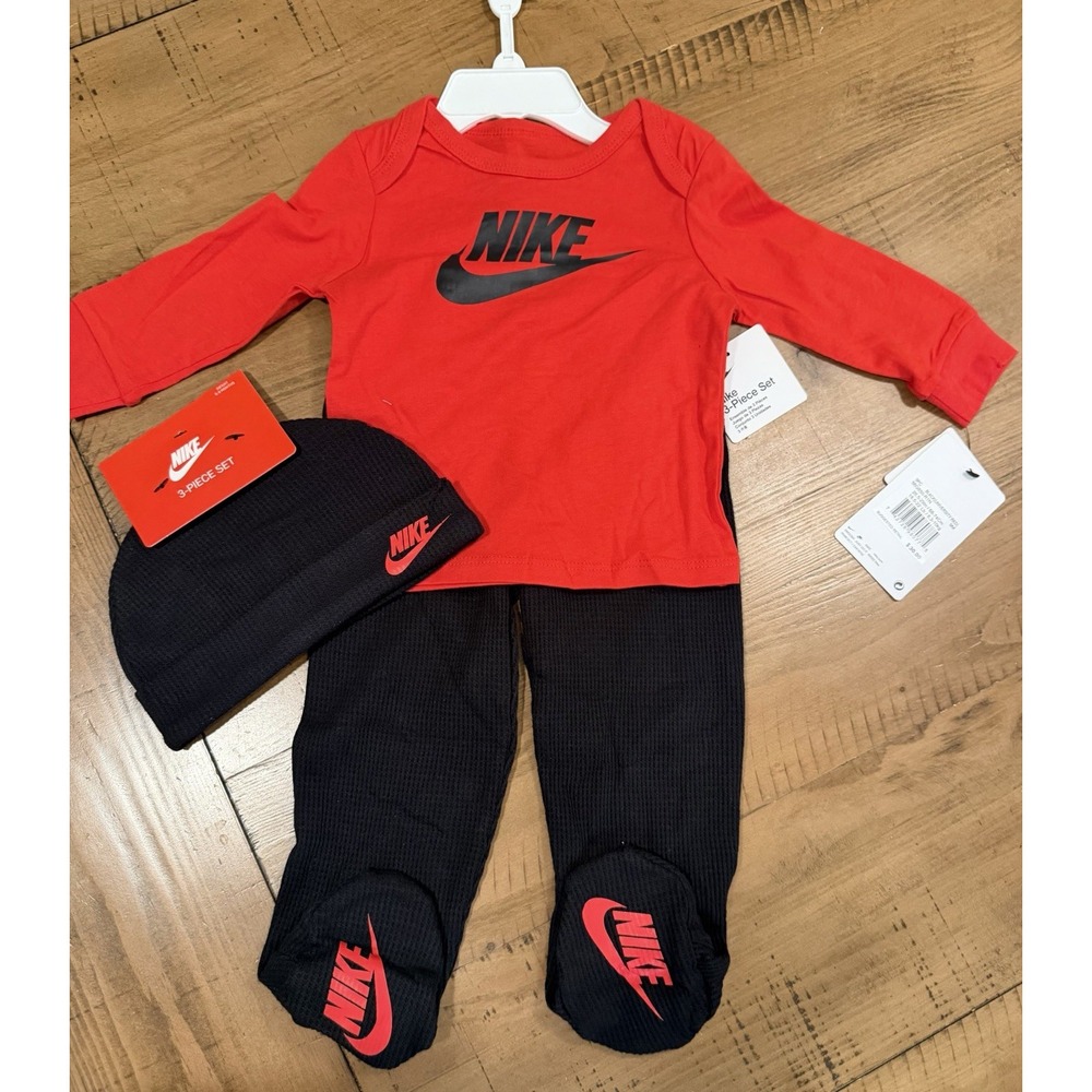 Nike Infant 3-Piece Set Red Bodysuit Black Waffle Pants Beanie 9M 56G850-R1N